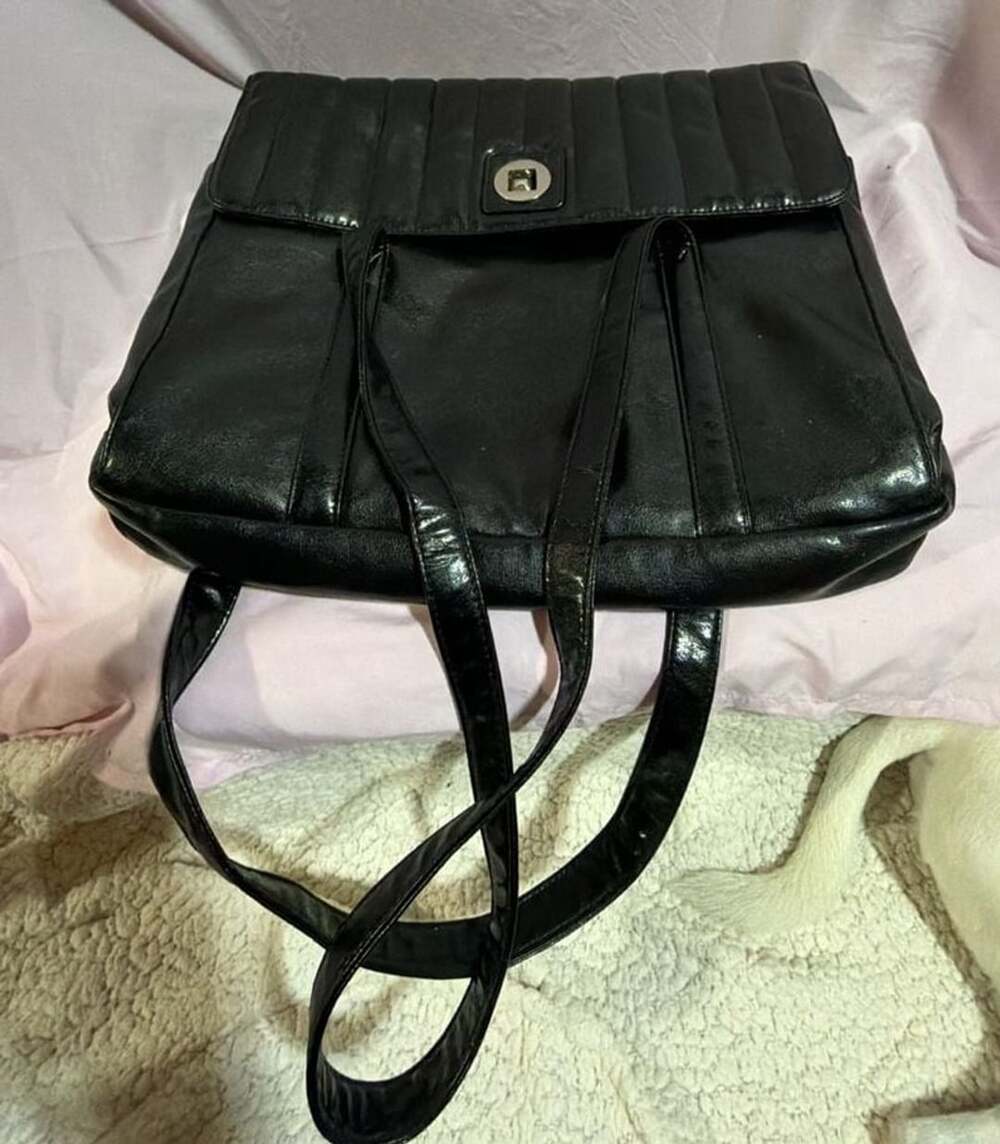 Buxton Black Leather Organizer Laptop Shoulder Bag